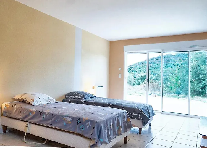 Spacieuse à Saint-jean-du-pin Avec Piscine Privée Saint Jean du Pin