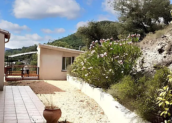 Spacieuse à Saint-jean-du-pin Avec Piscine Privée Villa Saint Jean du Pin